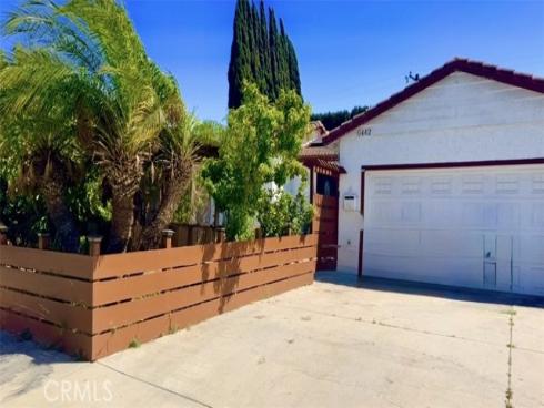 6442 Sunside