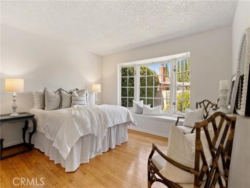 5642  Meinhardt  , Westminster, CA