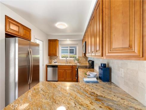 5642  Meinhardt  , Westminster, CA