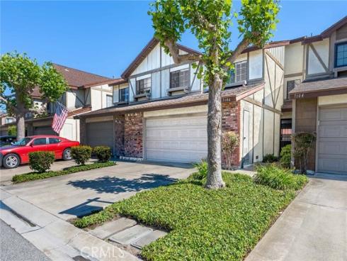 7106 Brentwood