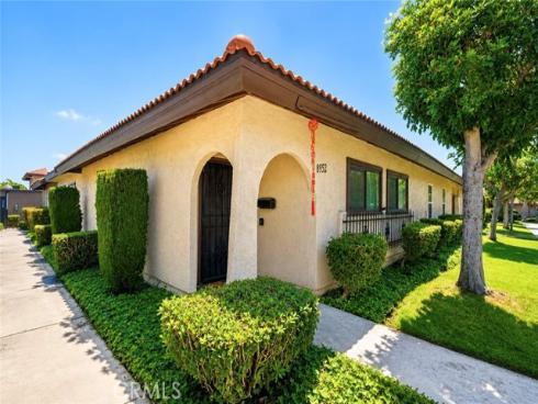 8952 Barcelona , Westminster, CA