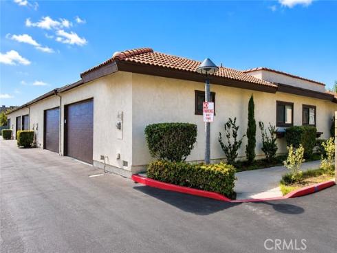 8952 Barcelona , Westminster, CA