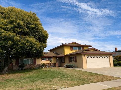 15792 Las Nubes , Westminster, CA