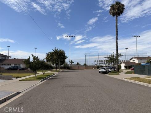 15792 Las Nubes , Westminster, CA