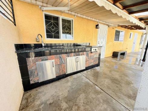 8962 Elvira , Westminster, CA