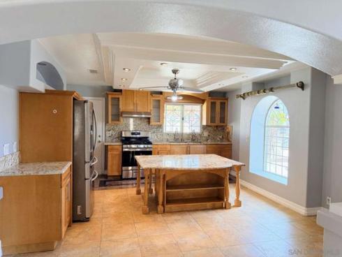 8962 Elvira , Westminster, CA