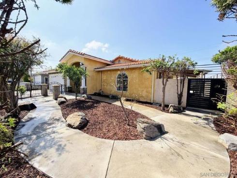 8962 Elvira , Westminster, CA