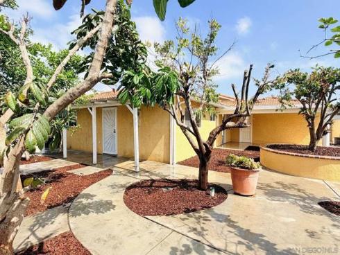 8962 Elvira , Westminster, CA