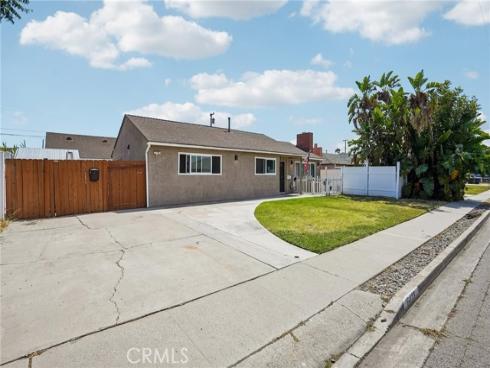 6412  Shawnee  , Westminster, CA