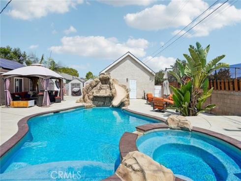 6412  Shawnee  , Westminster, CA