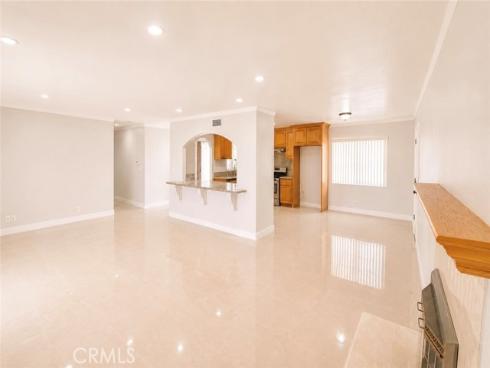 9440 Mcfadden , Westminster, CA
