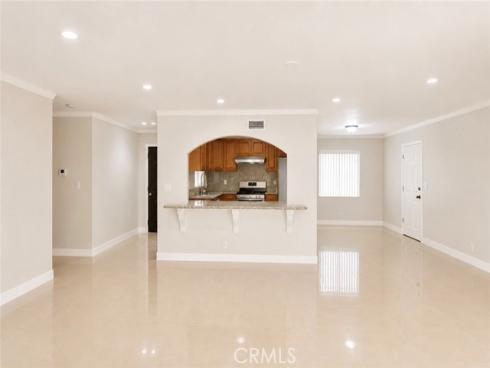 9440 Mcfadden , Westminster, CA