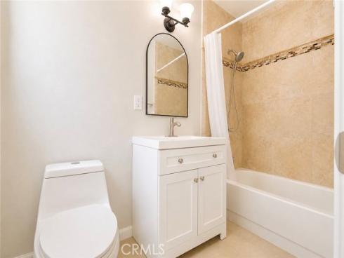9440 Mcfadden , Westminster, CA