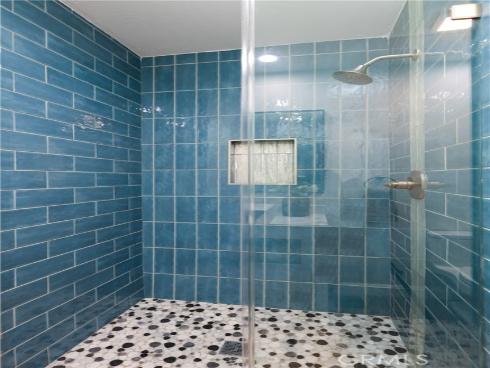 13631 University , Westminster, CA