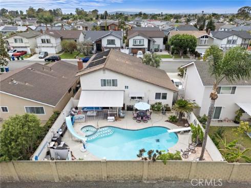 14122 Uxbridge Street, Westminster, CA