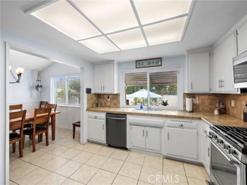 14122 Uxbridge Street, Westminster, CA