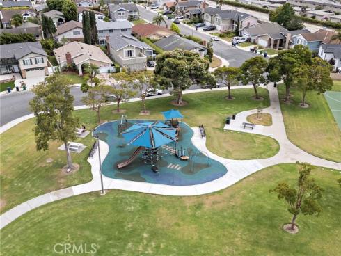 14122 Uxbridge Street, Westminster, CA