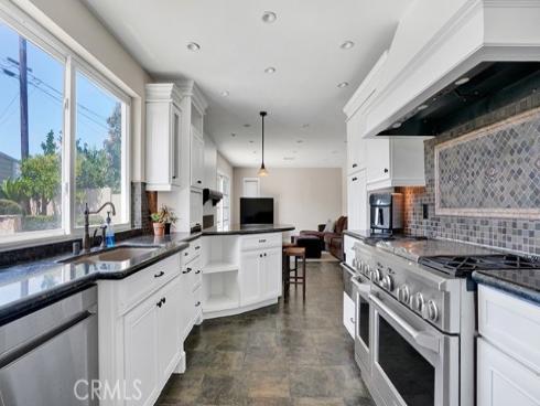 5062 Berkeley , Westminster, CA