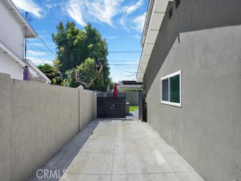 5062 Berkeley , Westminster, CA