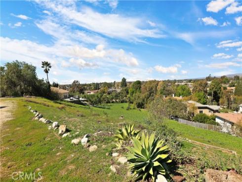 5231 Highland Avenue, Yorba Linda, CA