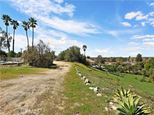 5231 Highland Avenue, Yorba Linda, CA