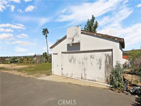 5231 Highland Avenue, Yorba Linda, CA