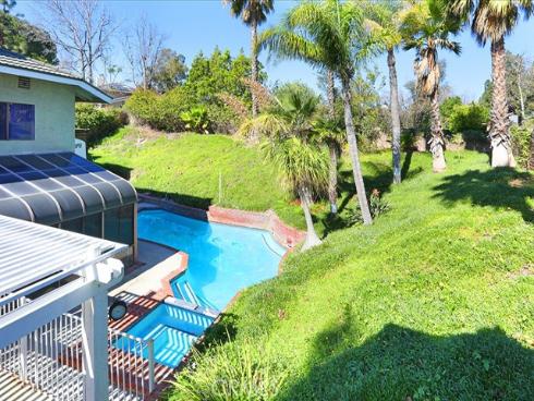 5690  Avenida Barcelona  , Yorba Linda, CA