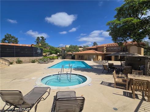 5470 Copper Canyon 2C , Yorba Linda, CA