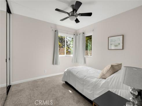 6537 Shady Gate 18 , Yorba Linda, CA
