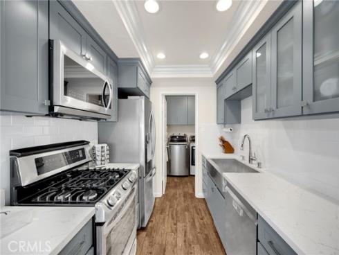 6537 Shady Gate 18 , Yorba Linda, CA