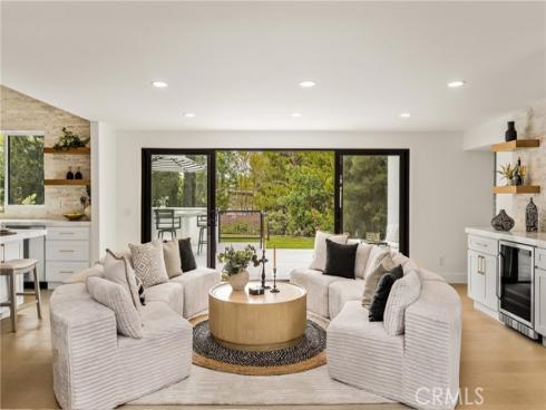 18182  Hutchings  , Yorba Linda, CA