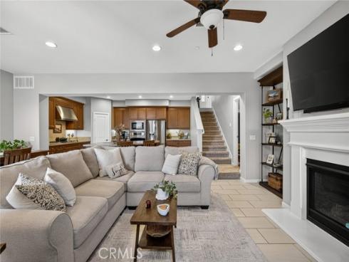 3877 Par , Yorba Linda, CA