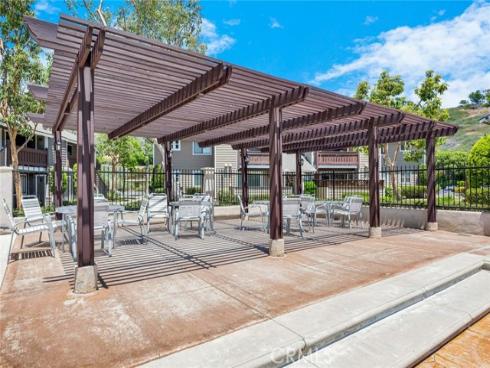 19138  Alamo  158  Lane, Yorba Linda, CA