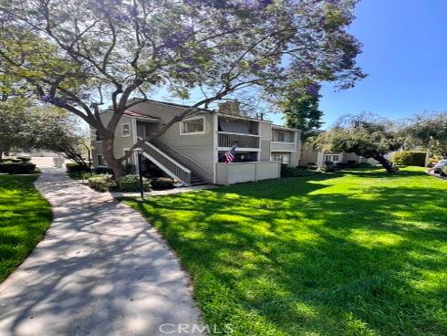 5706 Old Village Road 207
