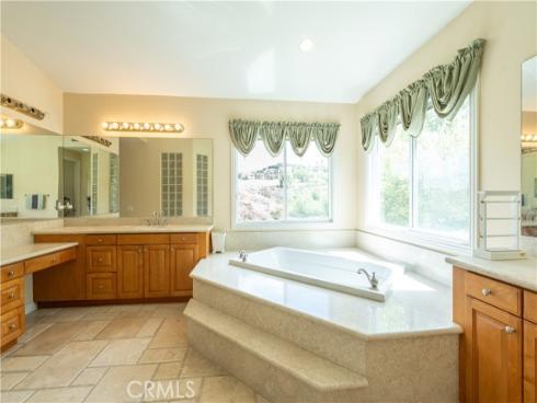 17405 S Vinwood Lane, Yorba Linda, CA