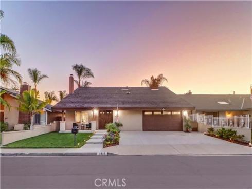 5851 Walnut Creek , Yorba Linda, CA