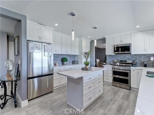 5851 Walnut Creek , Yorba Linda, CA