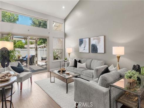 21405 Via Del Lobo , Yorba Linda, CA