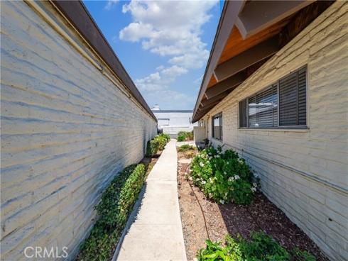 5056  Lakeview  25  Avenue, Yorba Linda, CA