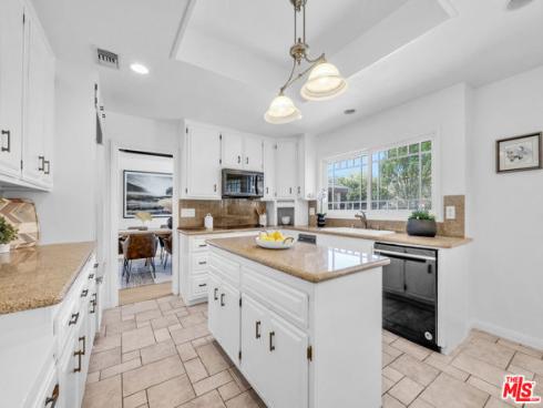 22285 Rolling Hills Lane, Yorba Linda, CA
