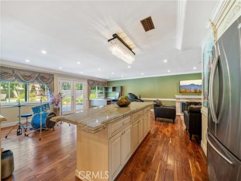 6000 Highland , Yorba Linda, CA
