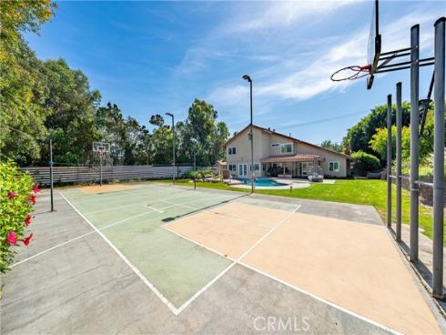 6000 Highland , Yorba Linda, CA