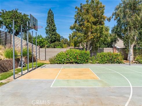 6000 Highland , Yorba Linda, CA