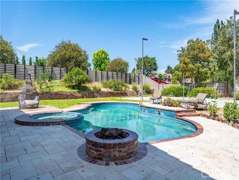6000 Highland , Yorba Linda, CA