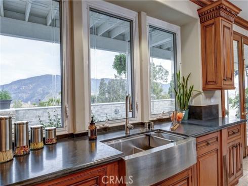 5520 Smokey Mountain Way , Yorba Linda, CA