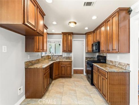 18281 Avolinda , Yorba Linda, CA