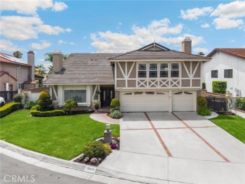 20430 Via Cristal , Yorba Linda, CA