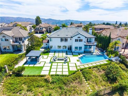 27055 Big Horn Mountain , Yorba Linda, CA