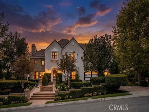 4215 Hidden Oaks