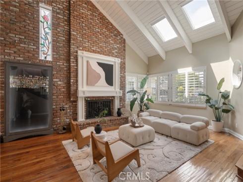 18998 Buckskin , Yorba Linda, CA